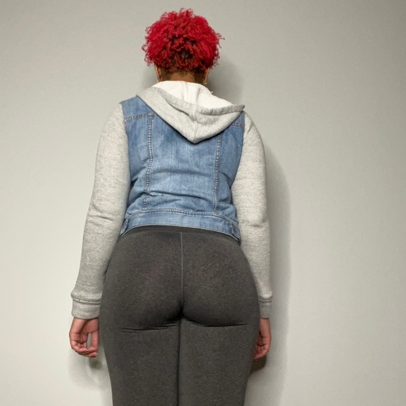 Jean jacket - Picture 2 of 2